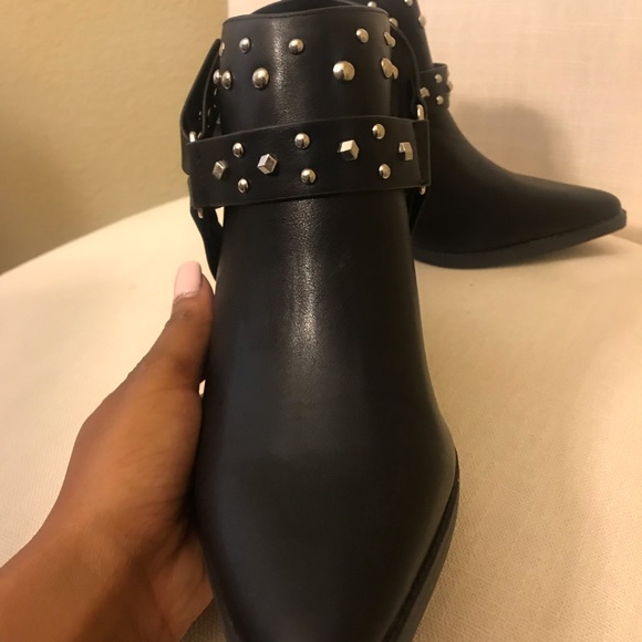 Qupid Studded Pointed Toe Booties - Picture 3 of 8